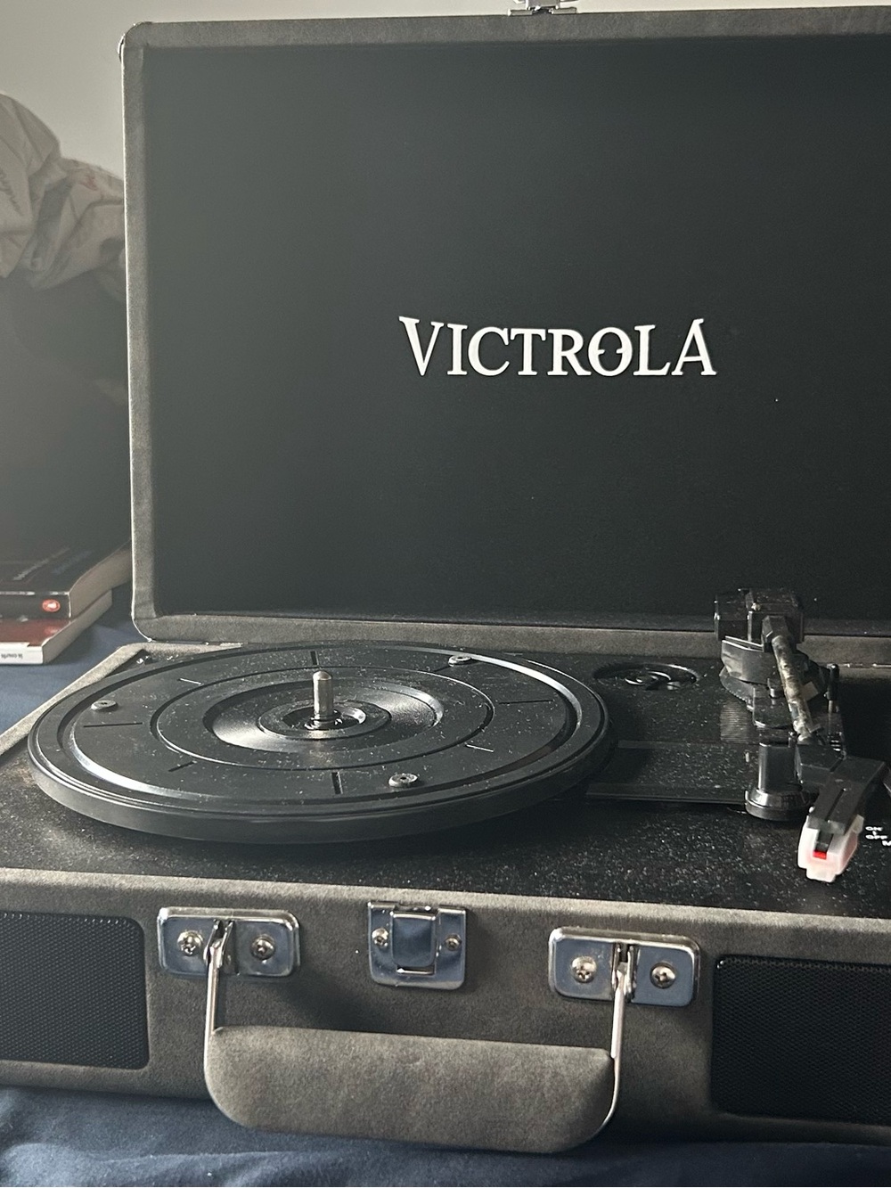Victrola Portable Vinyl Turntable in Black
